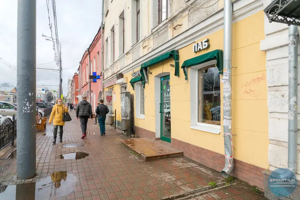 43м2 + 119м2 на трафике - 500 человек в час - Фото 27