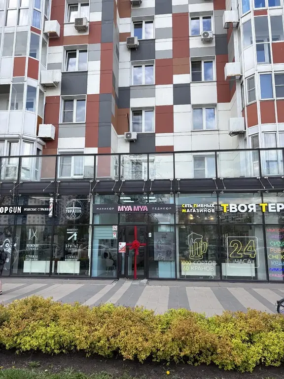 Аренда помещения на Коломенской ул., первая линия - Фото 1