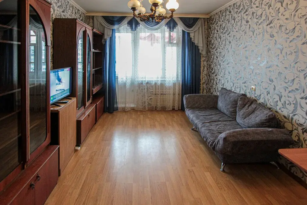 2-к ул. Энгельса, дом 2 - Фото 2