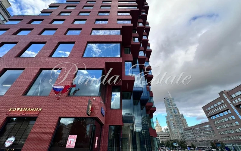 Red7 с дорогой мебелью и ремонтом под тапочки (ном. объекта: 9719) - Фото 7