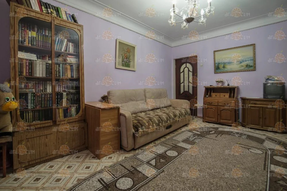 2-комн. квартира - Фото 2
