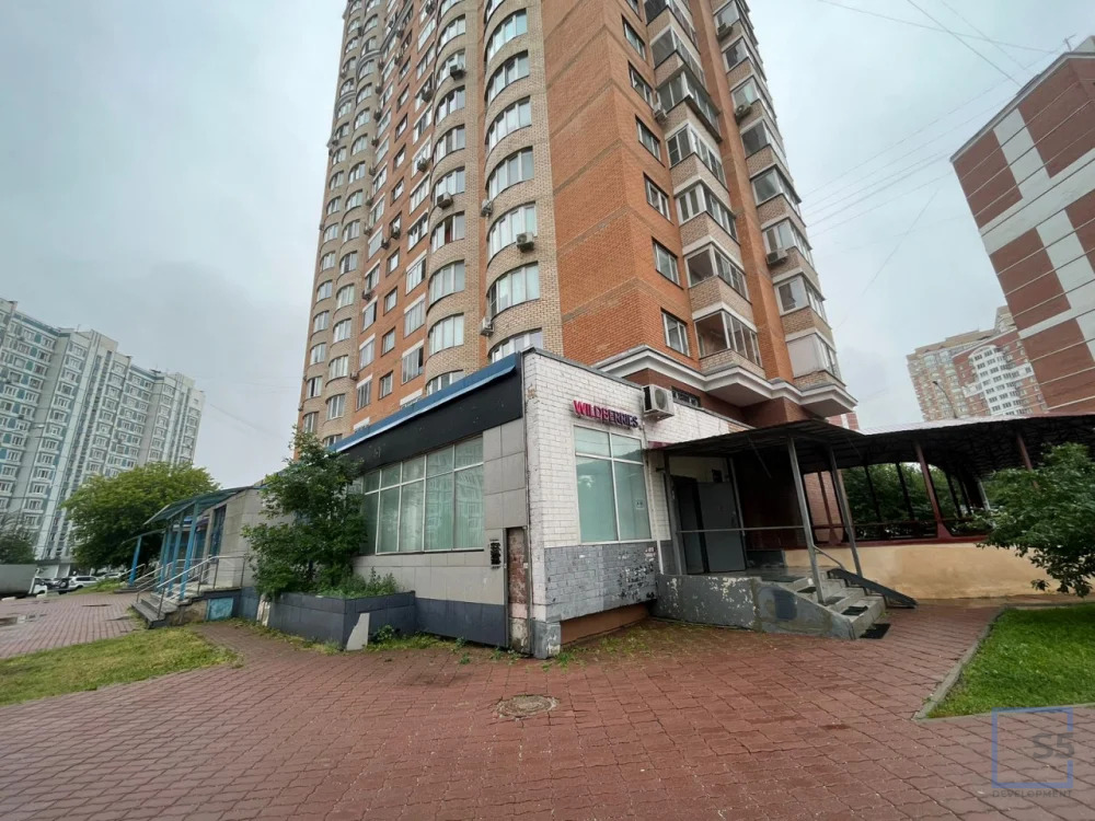 Продажа торгового помещения, м. Лианозово, Псковская 9к1 - Фото 1