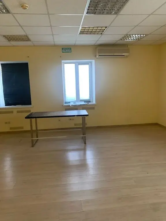 М.Щелепиха 10 м.п. 2-магистральная д.3 стр.1.на 1/2 Сдается 34 кв.м - Фото 3