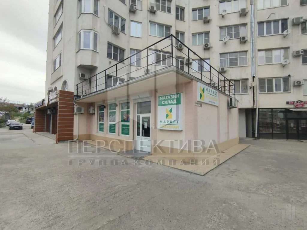 Продам с арендатором 94 м2 - Фото 0