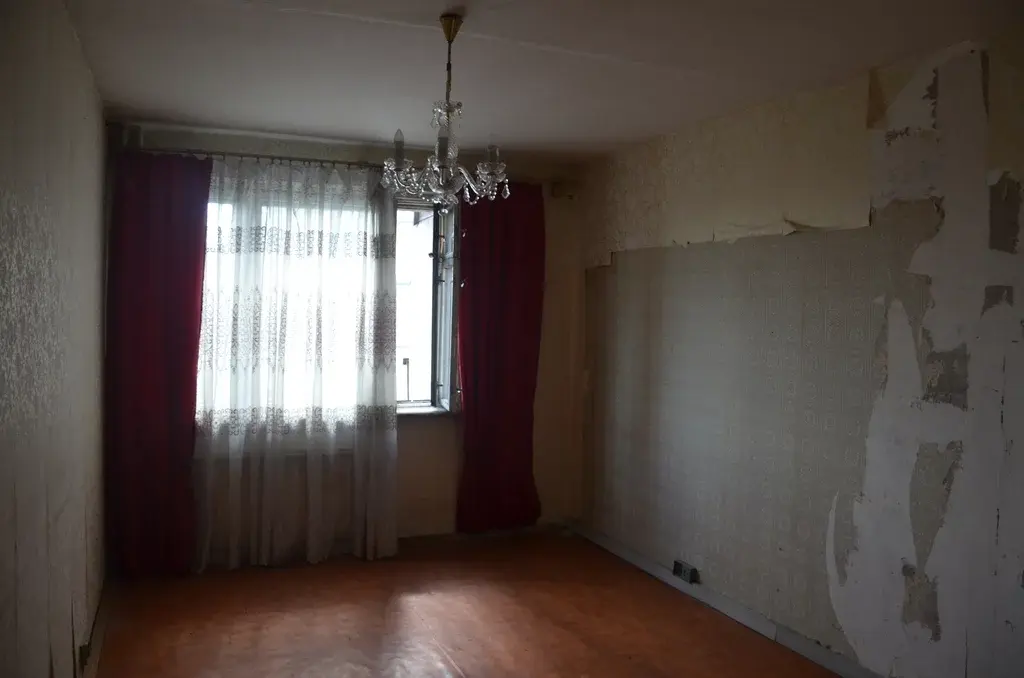 3-х к.кв. в спб Наставников 41 с большой кухней и высокими потолками - Фото 2