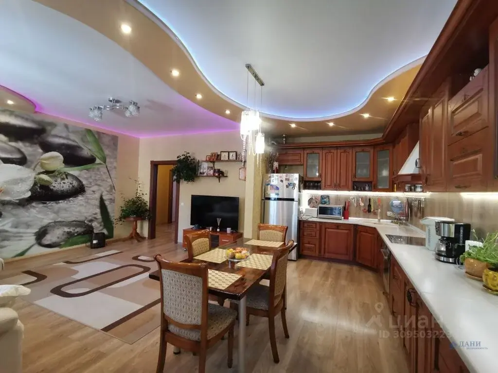 Купить четырехкомнатную квартиру 88.5м Портовая ул., 29, Магадан, ... - Фото 5