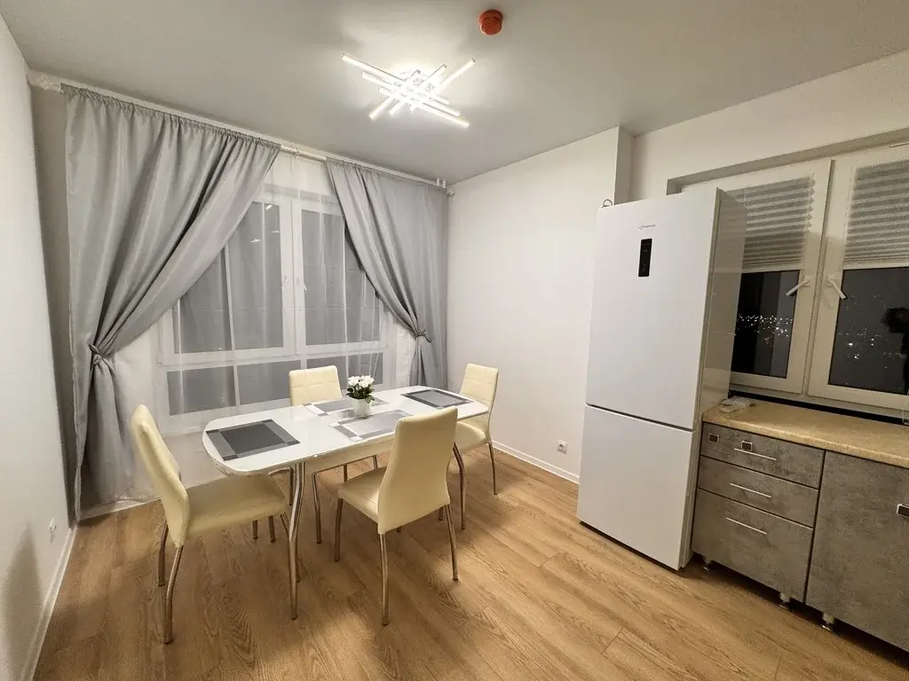 2-к. квартира, 60 м, 14/16 эт. - Фото 4