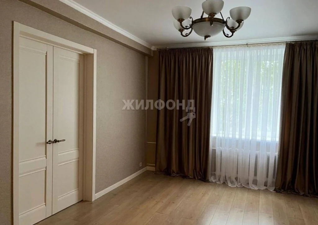 Продажа квартиры, Колывань, Колыванский район, Соловьёва - Фото 1