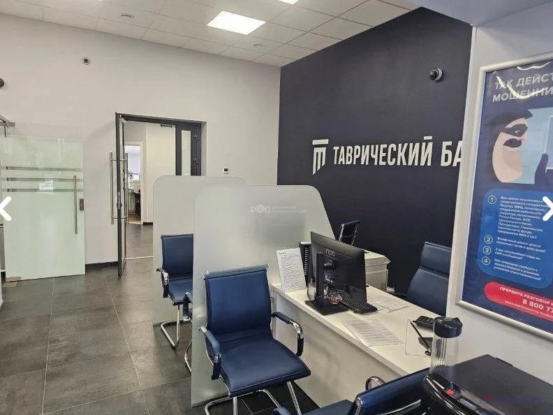 Продажа торгового помещения, Сосновый Бор, ул. Ленинградская - Фото 3