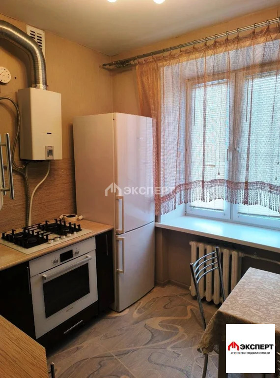 2-комнатная квартира, ул. Каляева - Фото 1