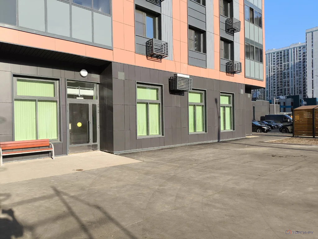 Продажа торгового помещения, ул. Вольная - Фото 1