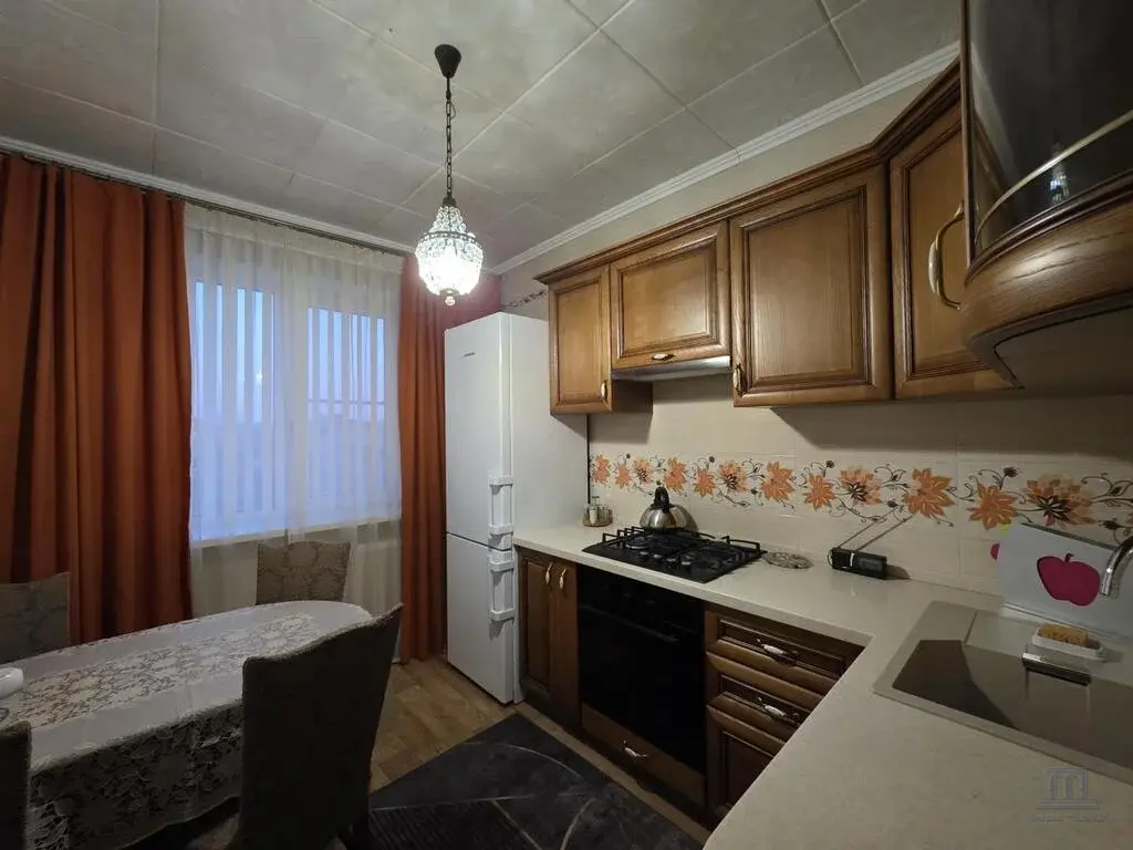 Продаю 2 к квартиру в Ростове-на-Дону СЖМ Комарова Королева школа №100 - Фото 1