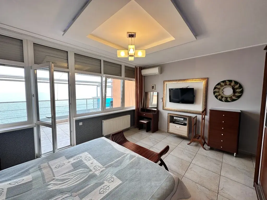 Апартаменты 120 м.кв. со своим пляжем - Фото 2