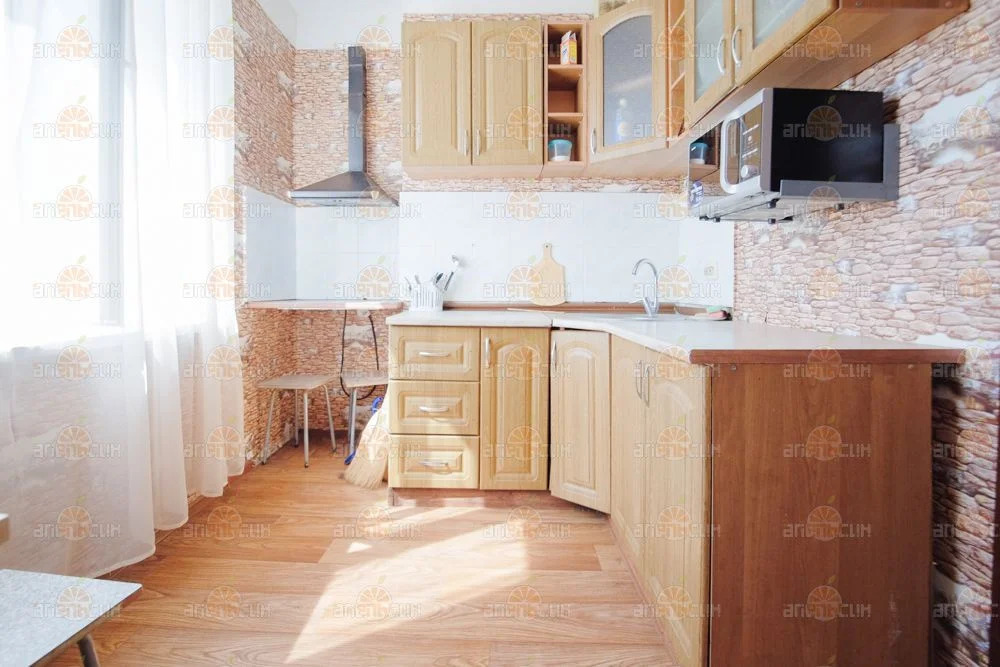 2-комн. квартира - Фото 8