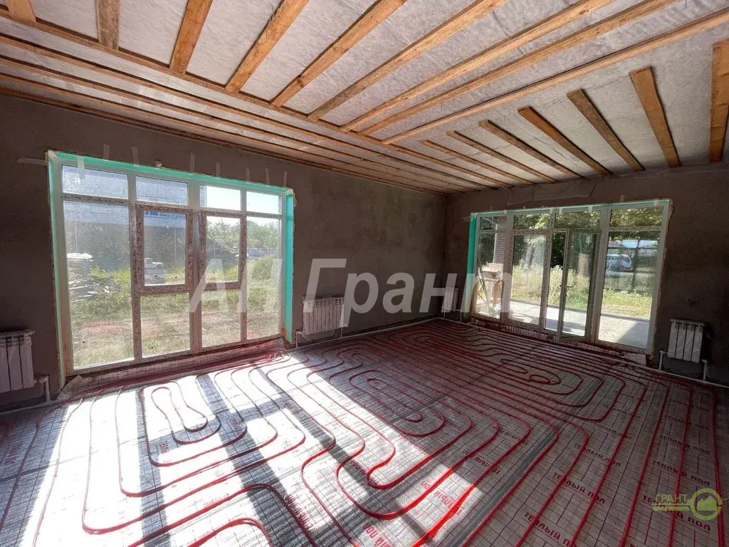 Шикарный дом с ГАРАЖОМ  и НАВЕСОМ , рядом лес - Фото 12