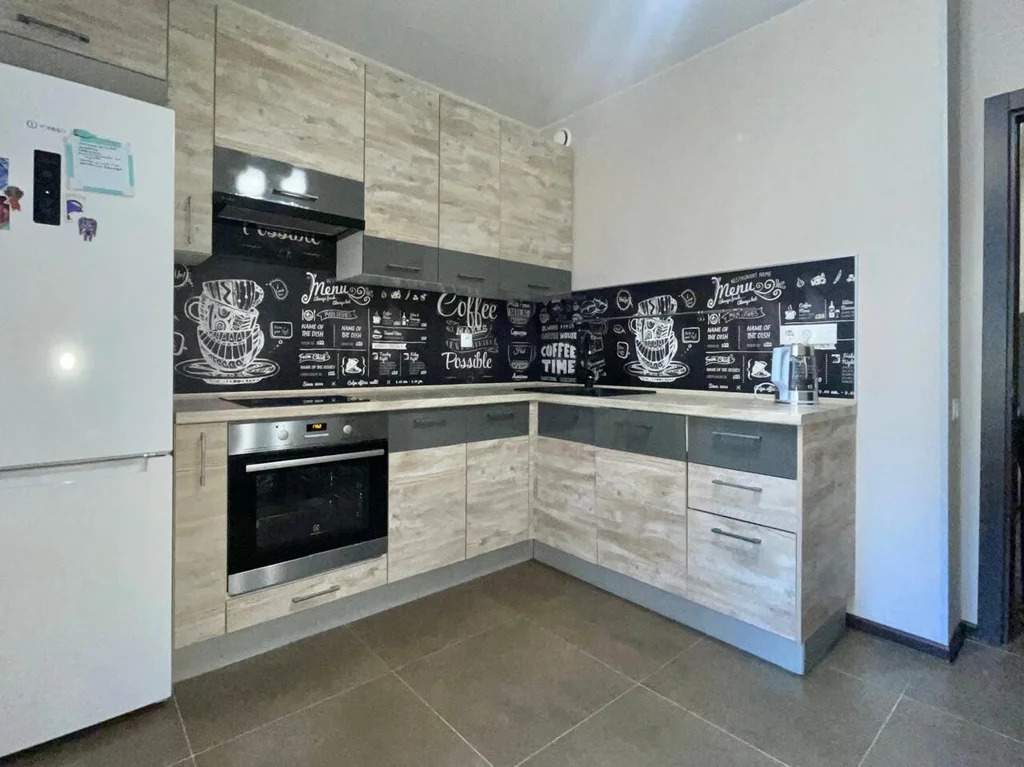 Продажа квартиры, ул. Красная Сосна - Фото 1