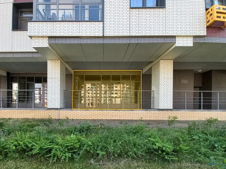Продажа торгового помещения, ул. Бехтерева - Фото 2