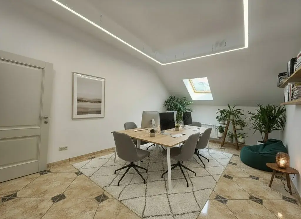 ОФИС 22,2 м2 после ремонта в центре! 2 мин от м. Добрынинская - Фото 1