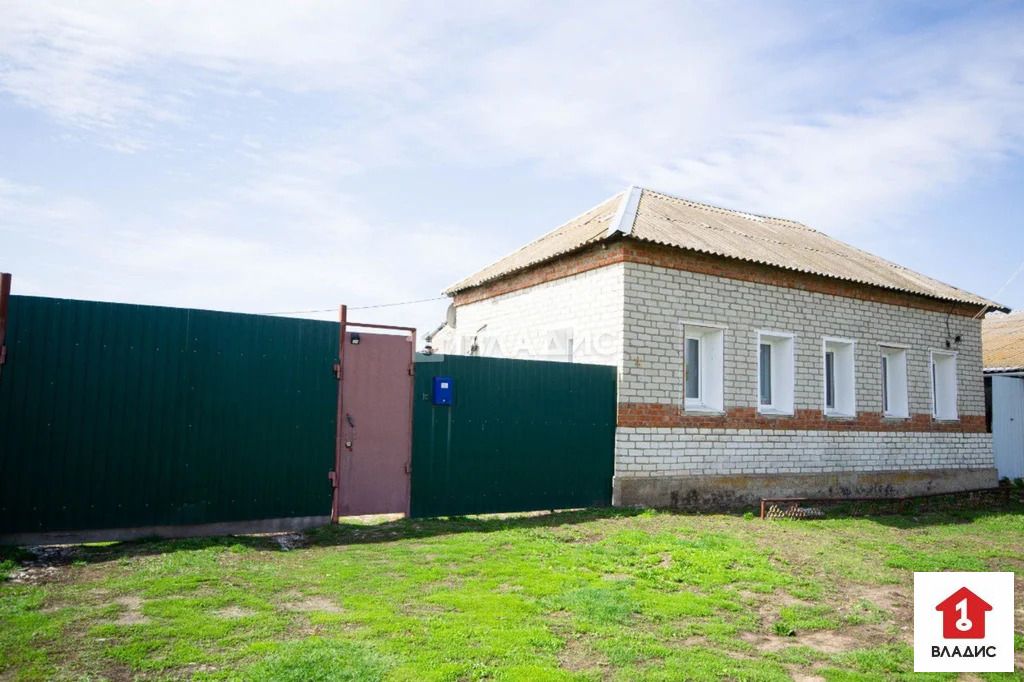 Продажа дома, Широкий Буерак, Вольский район, ул. Красноармейская - Фото 1