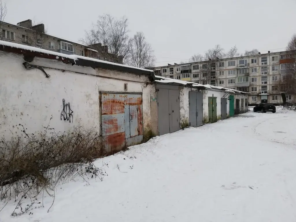Гараж Купить Великий Новгород В Хутынском Комплексе
