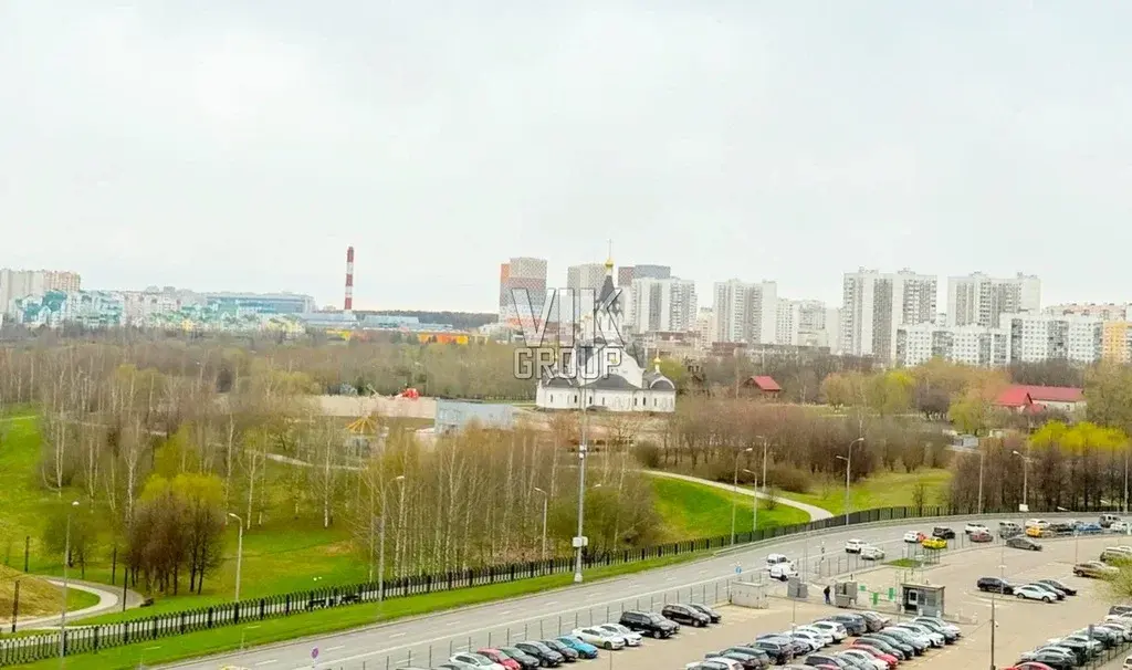 Предлагается светлая двухкомнатная квартира с хорошим ремонтом - Фото 5