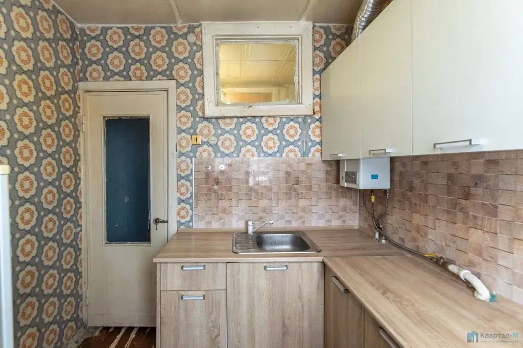 Двухкомнатная квартира в тёплом кирпичном доме с отличной транспортной - Фото 2