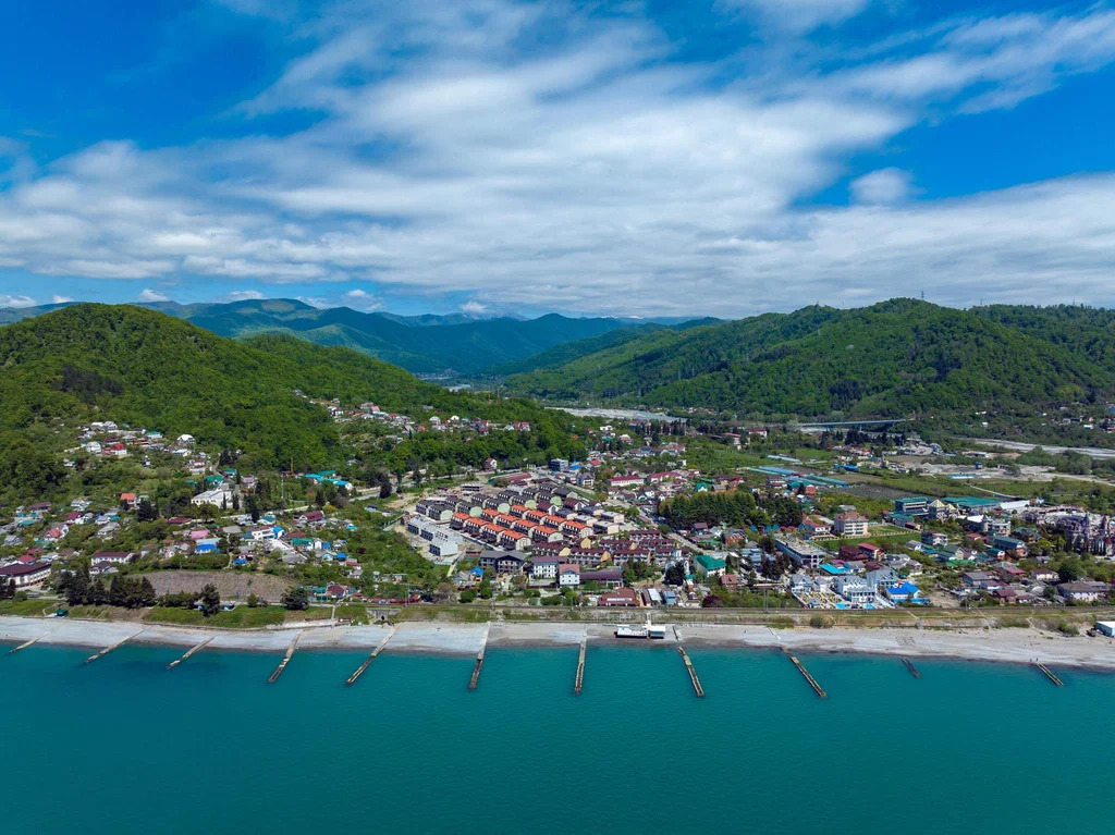 Таунхаус с отделкой 88 кв.м в Сочи в Эко-курорте "Тюльпановка" - Фото 4