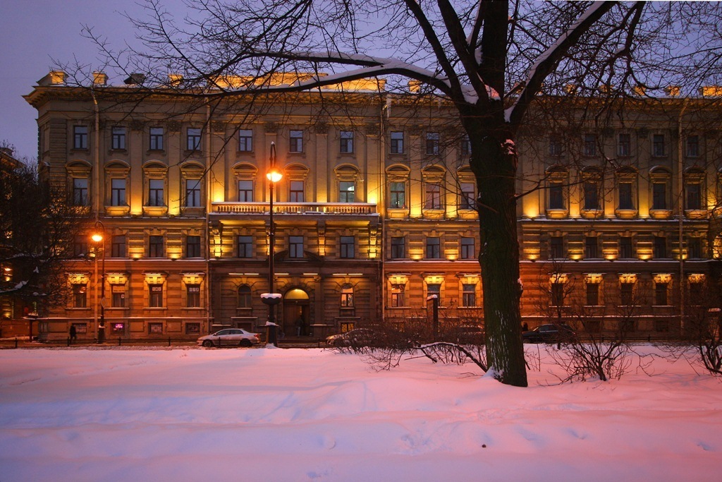 Адмиралтейская Набережная 12 14 Фото