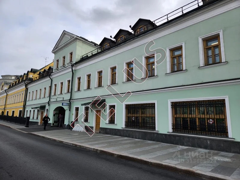 м Третьяковская , Кадашевская наб 4284м2 Здание (ном. объекта: 7990) - Фото 1