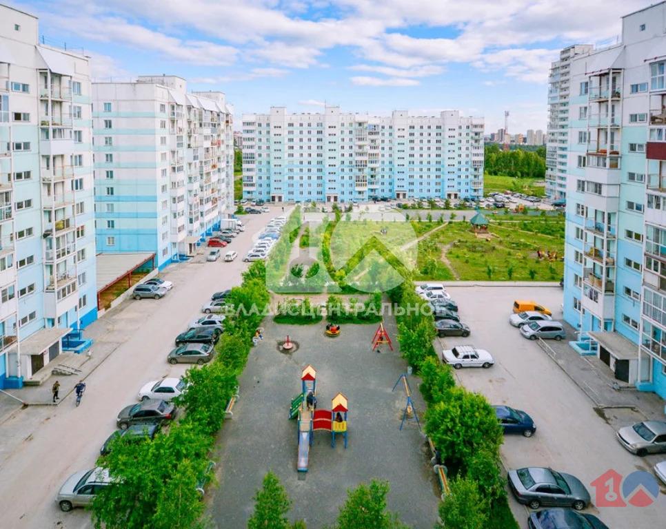 городской округ Новосибирск, Новосибирск, улица В. Высоцкого, д.143/8, ... - Фото 1