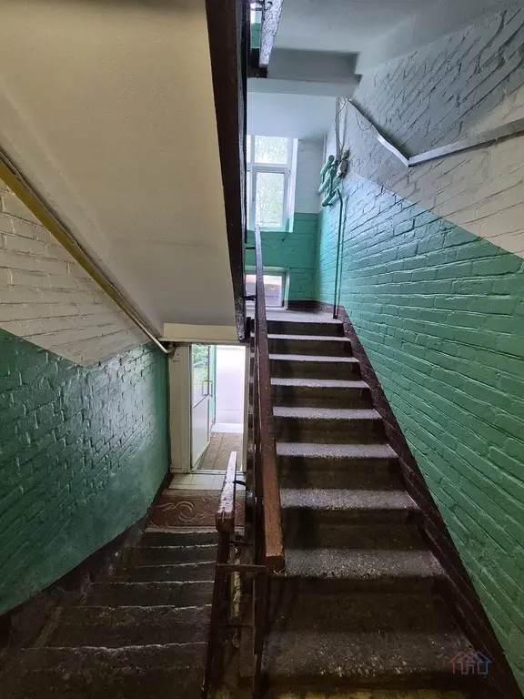 Доля в 2-к. квартире, 42,7 м2, 1/5 эт. - Фото 7