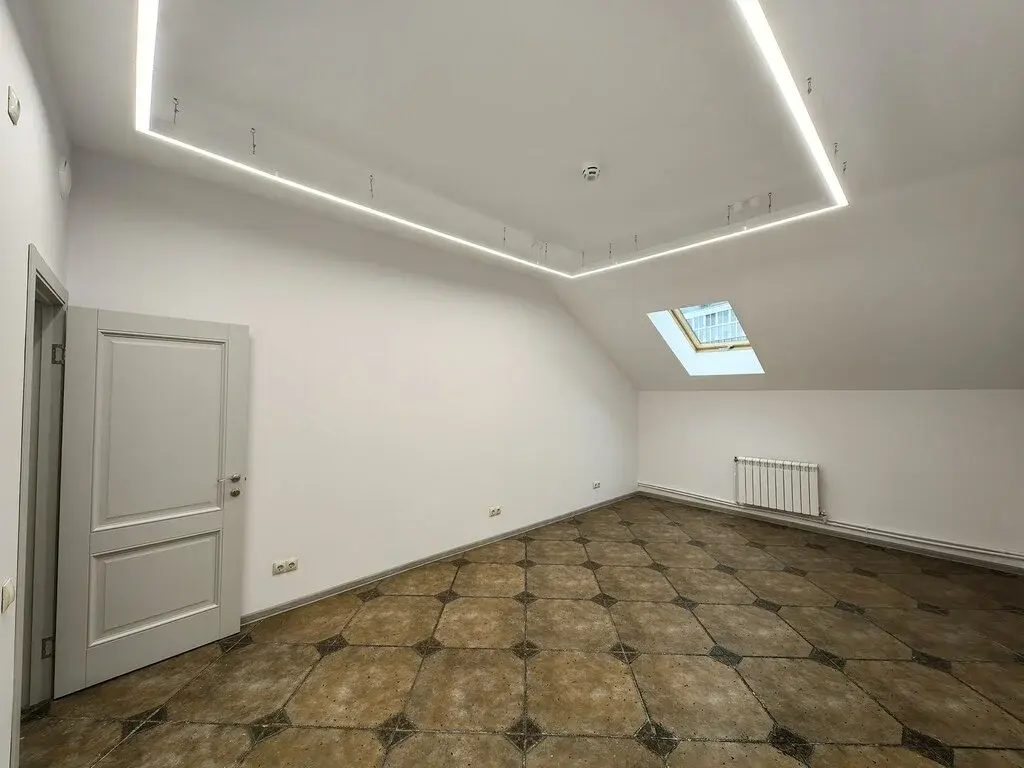 ОФИС 22,2 м2 после ремонта в центре! 2 мин от м. Добрынинская - Фото 3