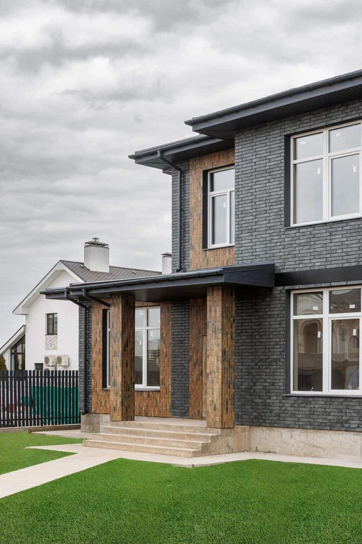 Коттедж 302 м2 на участке 8.65 сот. - Фото 2