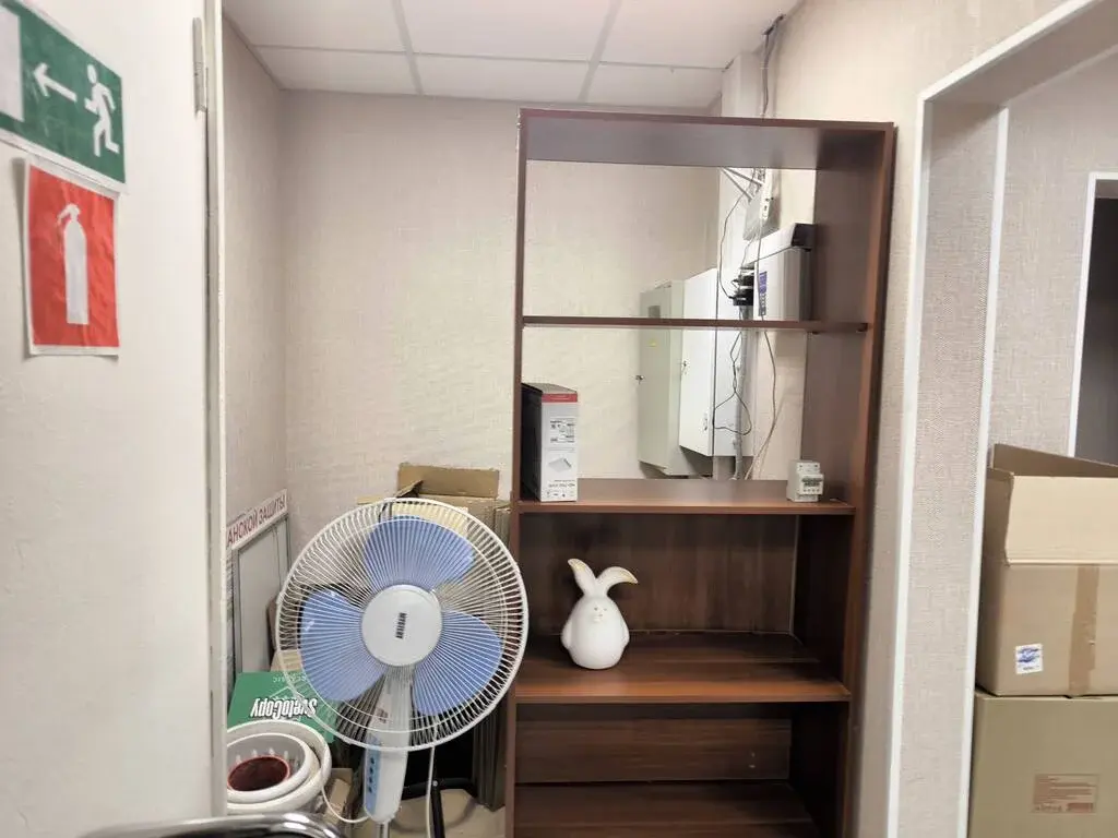 Нежилое помещение 129,8 м2 с отдельным входом в жилом доме - Фото 8