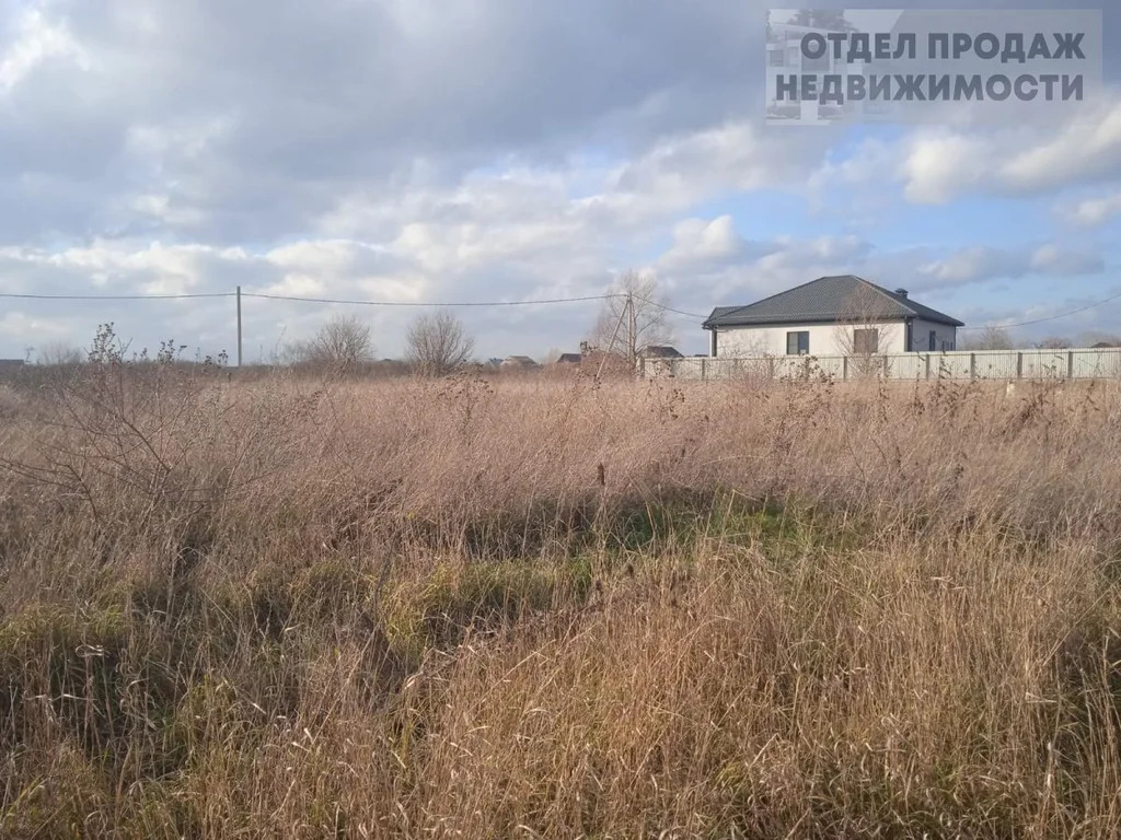 Участок в городе - Фото 0