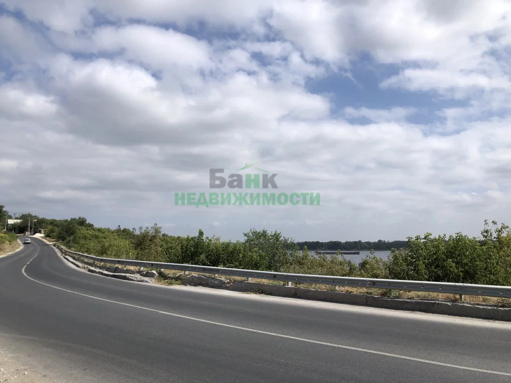 Продажа дома, Вольск, ул. Цементников - Фото 0