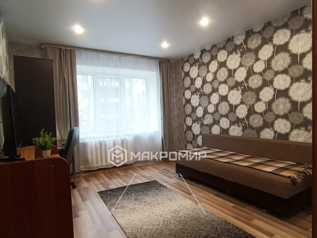 Продажа квартиры, м. Кировский завод, Хвойный тер. - Фото 0