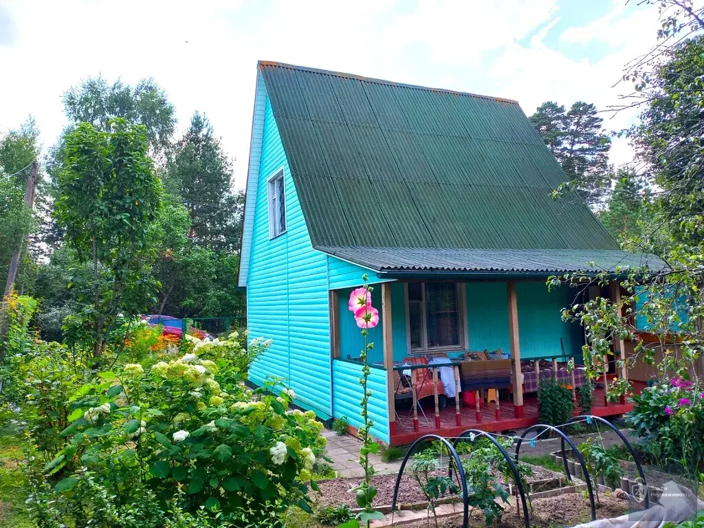 Уютная дача с мебелью и техникой на красивом, ухоженном участке. - Фото 2