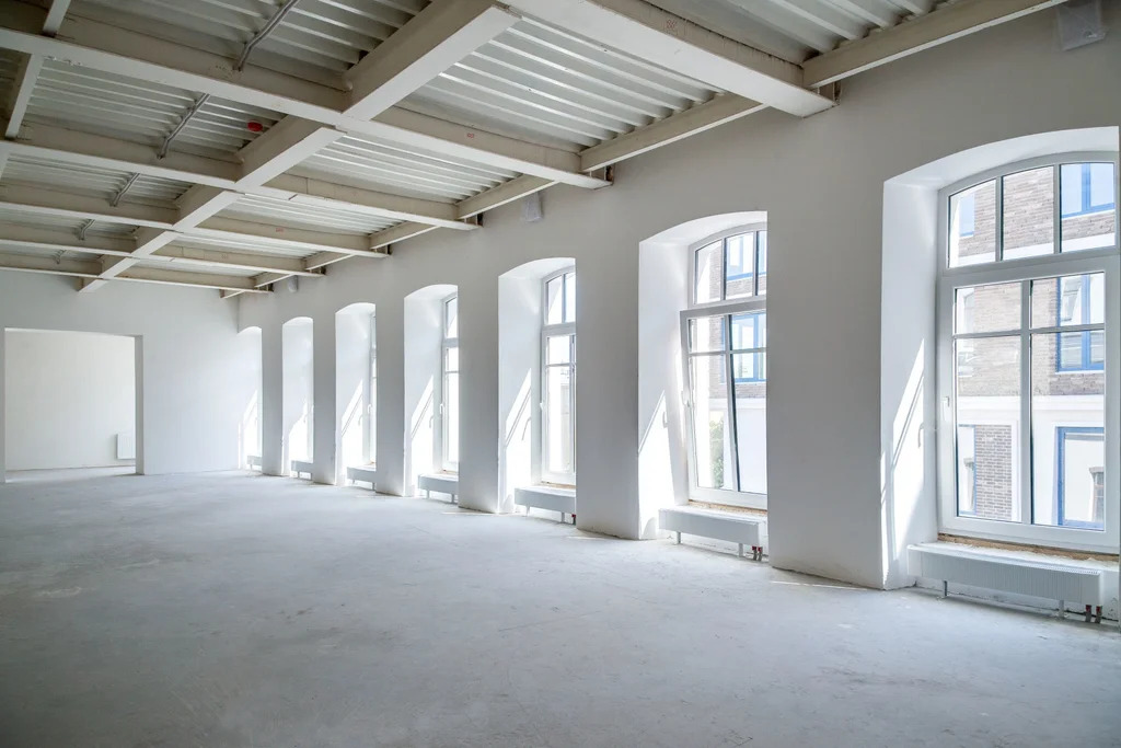 Продажа квартиры, м. Адмиралтейская, Адмиралтейского кан. наб. - Фото 1