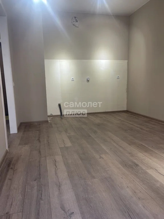 Продажа квартиры, Горелки, Генерала Горшкова б-р. - Фото 2