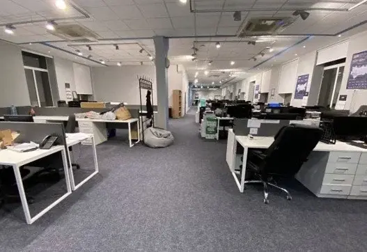 м.Зорге 10 м.п. улица Зорге д.27.Сдается офисный блок 579,3 кв.м  4/5. - Фото 9