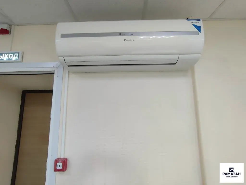 офис 70метров ул.Академика Лаврентьева, д. 9 - Фото 4