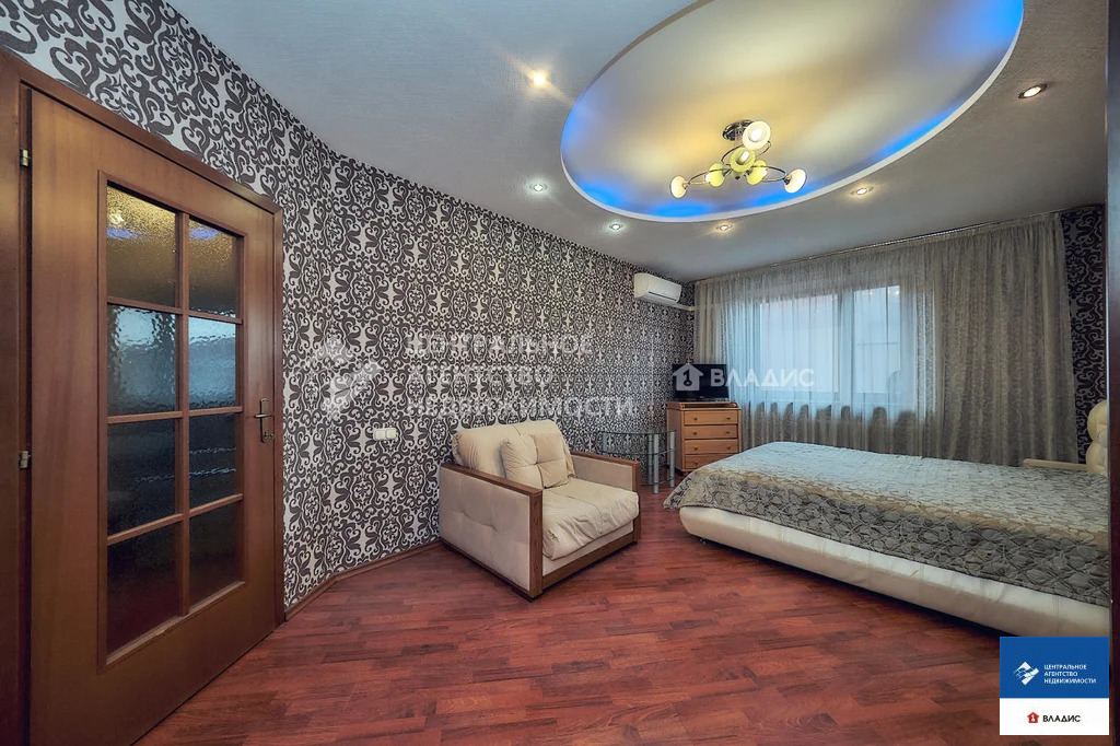 Продажа квартиры, Рязань, ул. Есенина - Фото 1