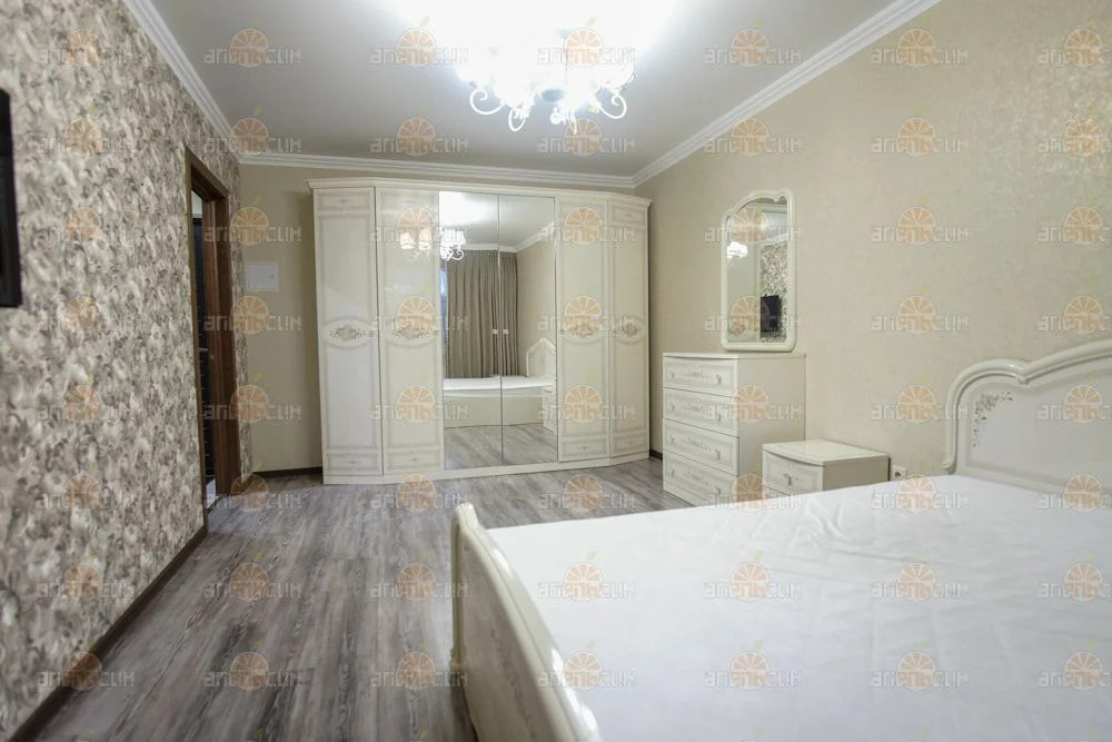 2-комн. квартира - Фото 1