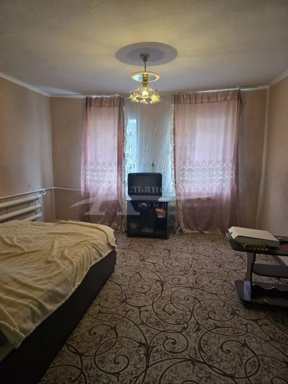 Продажа квартиры, Минеральные Воды, ул. Школьная - Фото 1