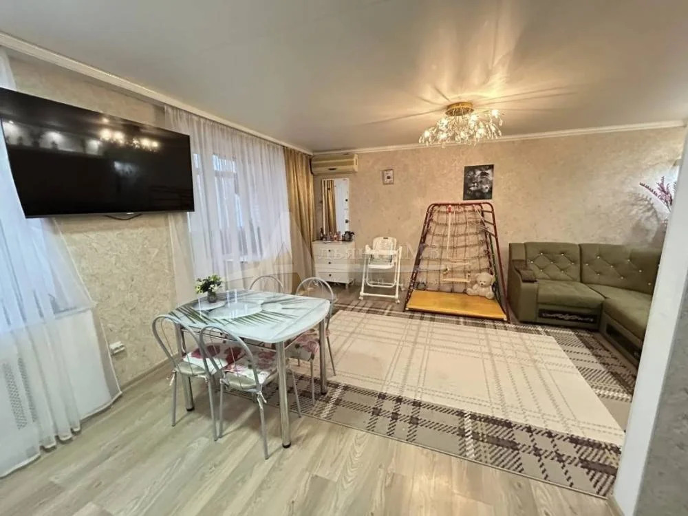 Продажа квартиры, Минеральные Воды, Карла Маркса ул. - Фото 2