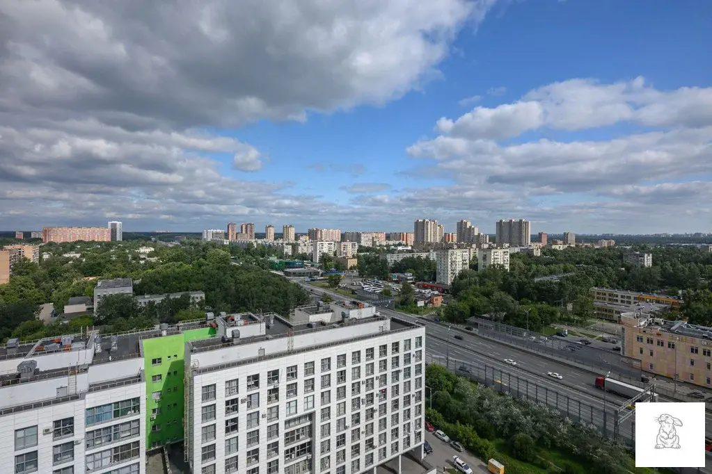 Видовая трешка с дизайнерским ремонтом - Фото 18