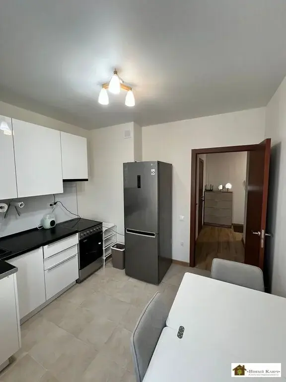 Продается двушка в ЖК "Столичный" 49 кв.м 14/18 эт - Фото 3