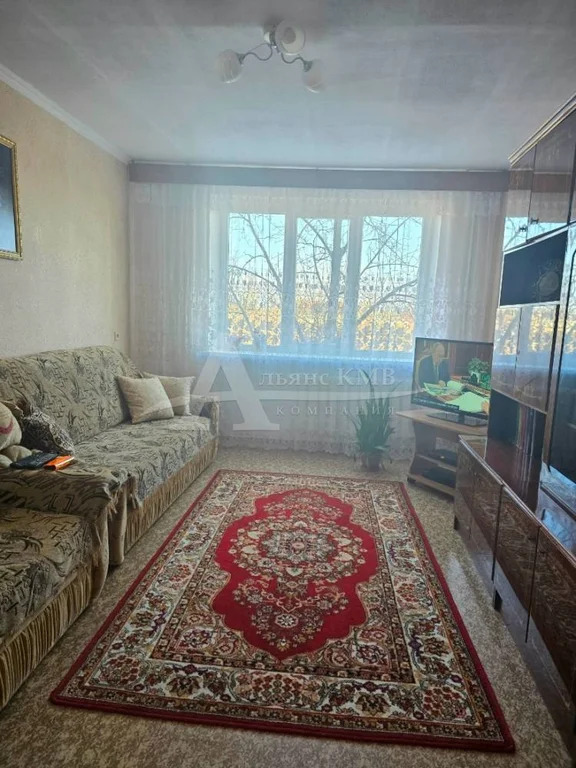 Продажа квартиры, Минеральные Воды, Стеклозаводская ул. - Фото 1