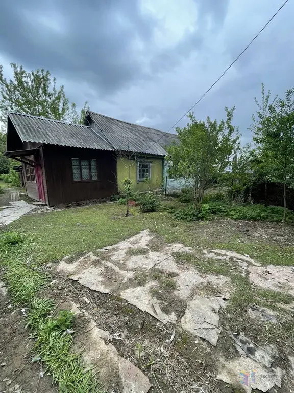 Продается половина дома площадью 35 кв. м в поселке Малино - Фото 0